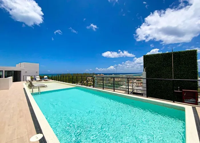 Beautiful + Luxury + Ocean View + Pool Apartamento